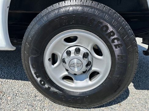 Used 2019 Chevrolet Express 2500 w/ Driver Convenience Package RWD image 14