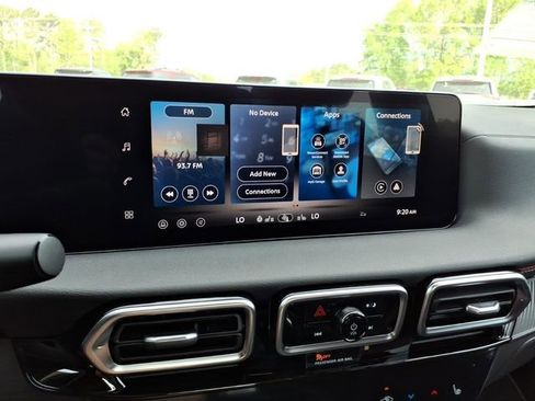 New 2026 Nissan Sentra SR image 11