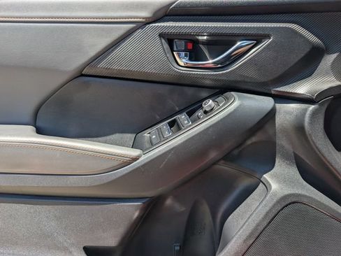 Certified 2025 Subaru Crosstrek 2.5i Limited w/ Crosstrek Mirror Package AWD/4WD image 16