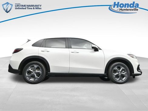 New 2026 Honda HR-V LX image 42