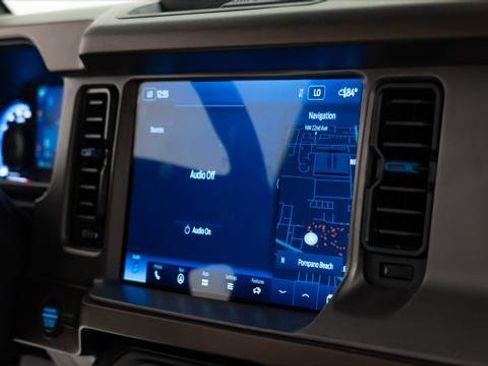 Used 2022 Ford Bronco Outer Banks image 34