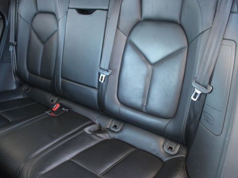 Used 2017 Porsche Macan S image 17