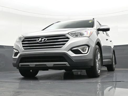 Used 2015 Hyundai Santa Fe Limited w/ Option Group 04 FWD image 31