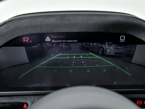 Used 2018 McLaren 720S image 34