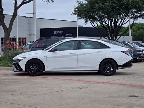 Certified 2025 Hyundai Elantra N Line FWD image 4