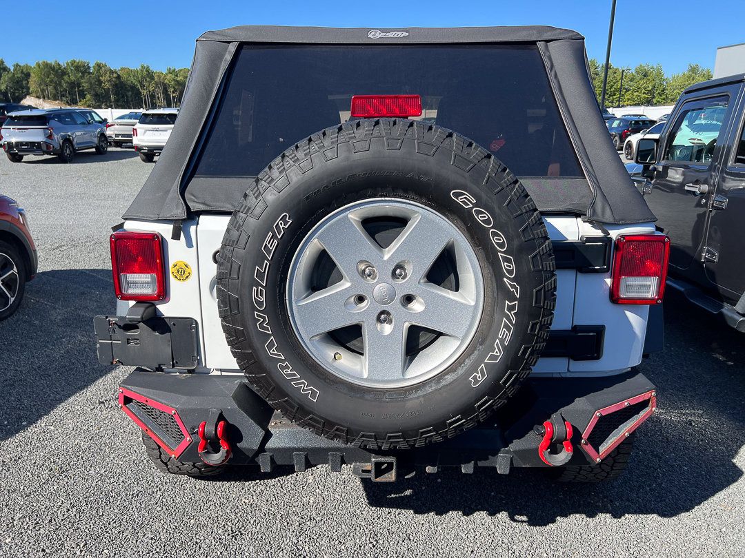 Used 2018 Jeep Wrangler Unlimited Sport S AWD/4WD image 4