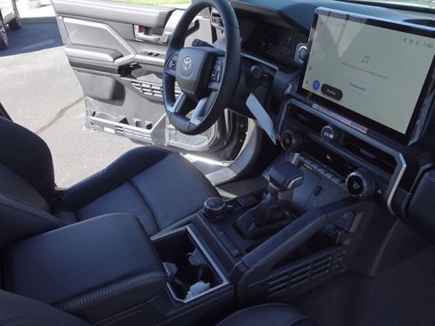 New 2026 Toyota 4Runner Limited image 13