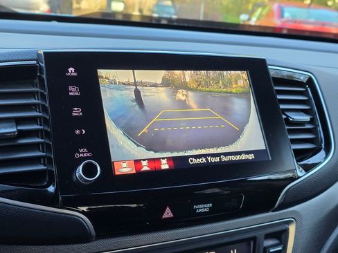 Certified 2023 Honda Ridgeline Sport image 19