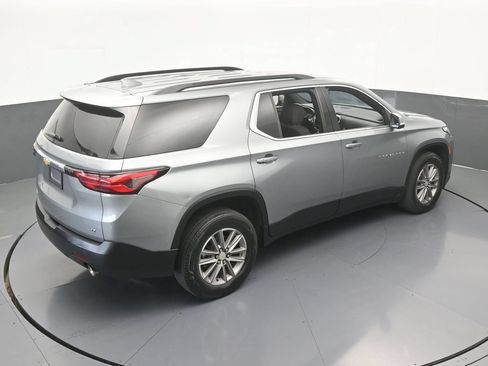 Used 2023 Chevrolet Traverse LT FWD image 52