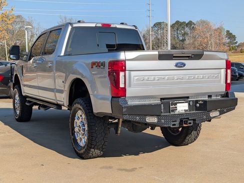 Used 2022 Ford F250 Lariat w/ Lariat Ultimate Package image 11
