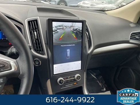 Used 2023 Ford Edge SEL image 6