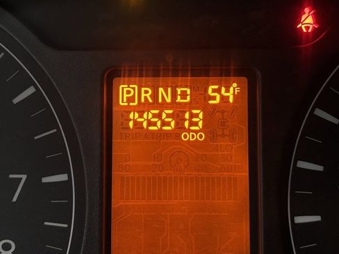 Used 2021 Nissan NV 2500 SV image 19