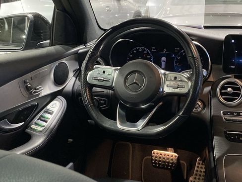 Certified 2022 Mercedes-Benz GLC 300 image 3