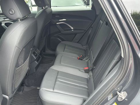 Used 2025 Audi Q5 Premium w/ Premium Plus AWD/4WD image 14