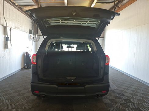 Used 2022 Subaru Ascent Premium AWD/4WD image 14