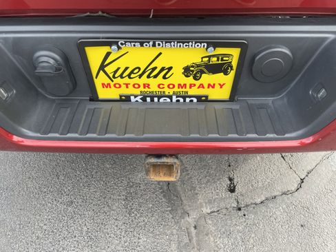 Used 2015 Chevrolet Colorado LT w/ LT Convenience Package image 9