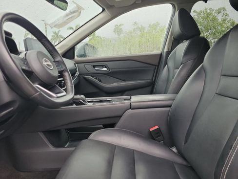 Certified 2022 Nissan Rogue SL w/ SL Premium Package FWD image 24