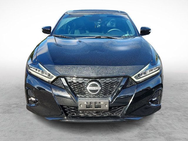 Used 2023 Nissan Maxima SR w/ Sport Mat Group FWD image 2