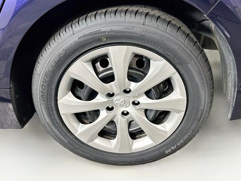 Used 2024 Toyota Corolla LE FWD image 11