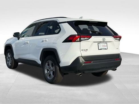 Used 2024 Toyota RAV4 XLE image 5