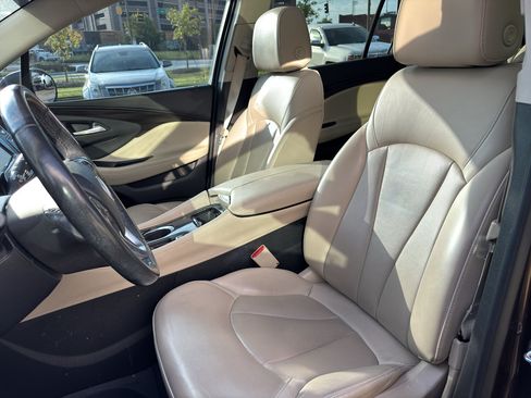 Used 2020 Buick Envision Premium AWD/4WD image 12