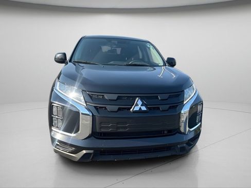 Used 2023 Mitsubishi Outlander Sport AWD image 3