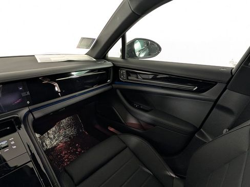 New 2025 Porsche Panamera image 23