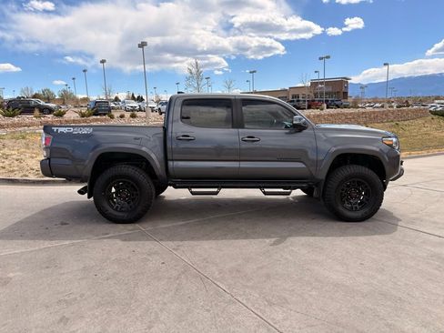 Used 2023 Toyota Tacoma TRD Sport AWD/4WD image 10