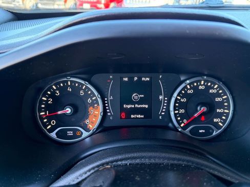 Used 2018 Jeep Renegade Latitude image 21