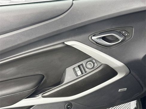 Used 2023 Chevrolet Camaro LT w/ Technology Package image 23