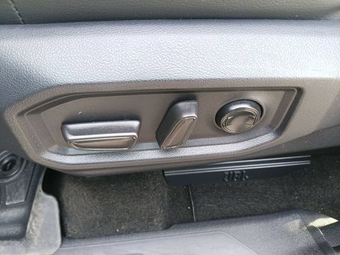Used 2023 Toyota Tundra Limited AWD/4WD image 14