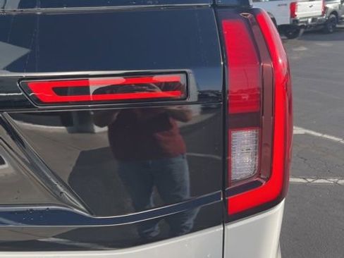 New 2025 Ford Expedition Max Platinum w/ Stealth Performance Package image 51