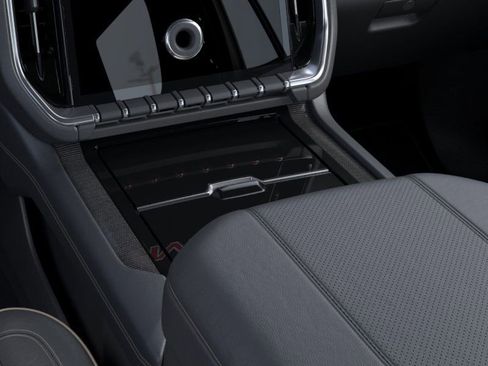 New 2026 GMC Yukon Elevation RWD image 34