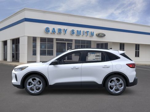 New 2026 Ford Escape ST-Line w/ Tech Pack #1 FWD image 3