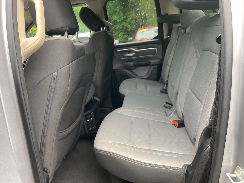 Used 2019 RAM 1500 Big Horn AWD/4WD image 32