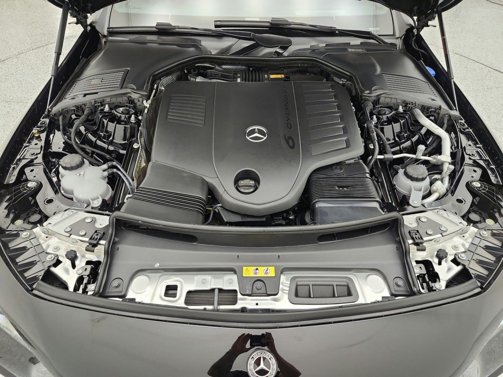 New 2027 Mercedes-Benz CLE 450 4MATIC Coupe image 12