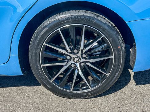 Certified 2023 Toyota Camry SE image 11