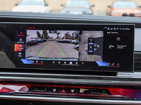 New 2026 BMW i7 xDrive60 AWD/4WD image 14