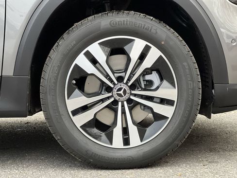 New 2026 Mercedes-Benz GLB 250 4MATIC image 10