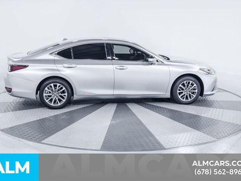 Used 2022 Lexus ES 300h image 12