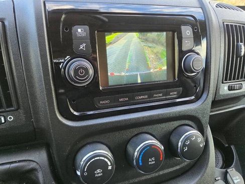 Used 2018 RAM ProMaster 1500 FWD image 24