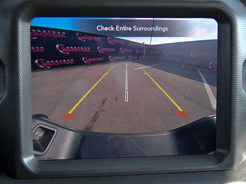 Used 2023 Jeep Gladiator Overland image 19