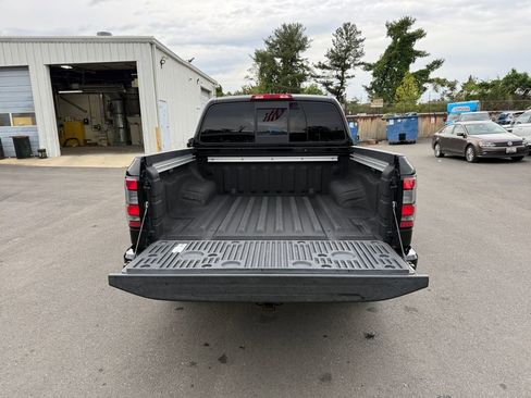 Used 2022 Nissan Frontier PRO-4X w/ Pro-4X Premium Package AWD/4WD image 27