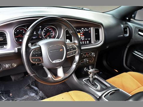 Used 2020 Dodge Charger R/T w/ Plus Group RWD image 13