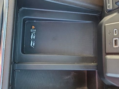 Used 2021 GMC Sierra 3500 Denali w/ Denali Ultimate Package AWD/4WD image 29