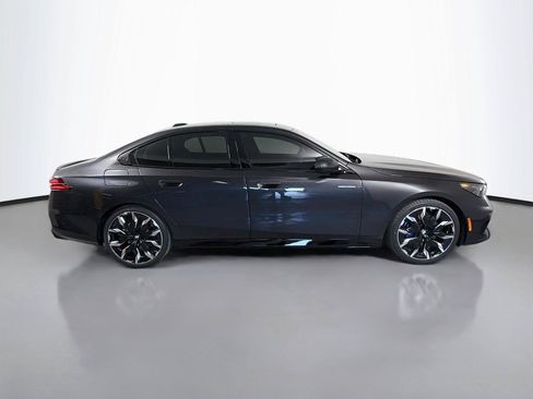 New 2027 BMW 540i xDrive w/ M Sport Package AWD/4WD image 4