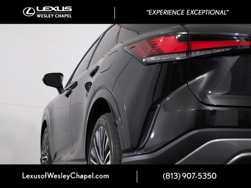 Used 2023 Lexus RX 350 Premium Plus w/ Cold Area Package FWD image 6