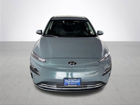 Used 2022 Hyundai Kona SEL w/ Convenience Package FWD image 3