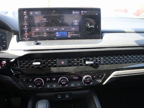 Used 2025 Honda Accord Touring image 12