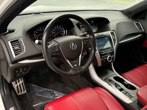 Used 2018 Acura TLX V6 w/ Technology & A-SPEC Pkg FWD image 21